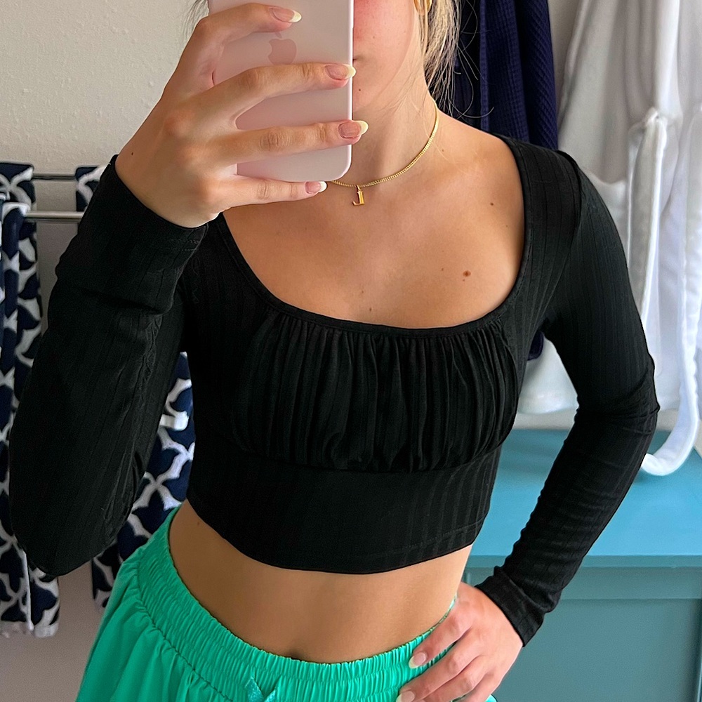 SHEIN black ruched bust crop tee